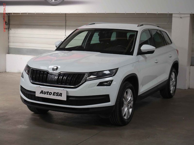 Škoda Kodiaq (2017) 1.4TSi, 2.maj,ČR, DSG, kamera - fotka 3 z 29