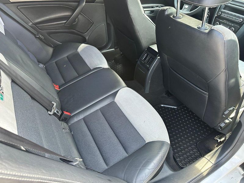 Škoda Octavia (2012) RS 2,0TDI 125kw DSG - fotka 13 z 32