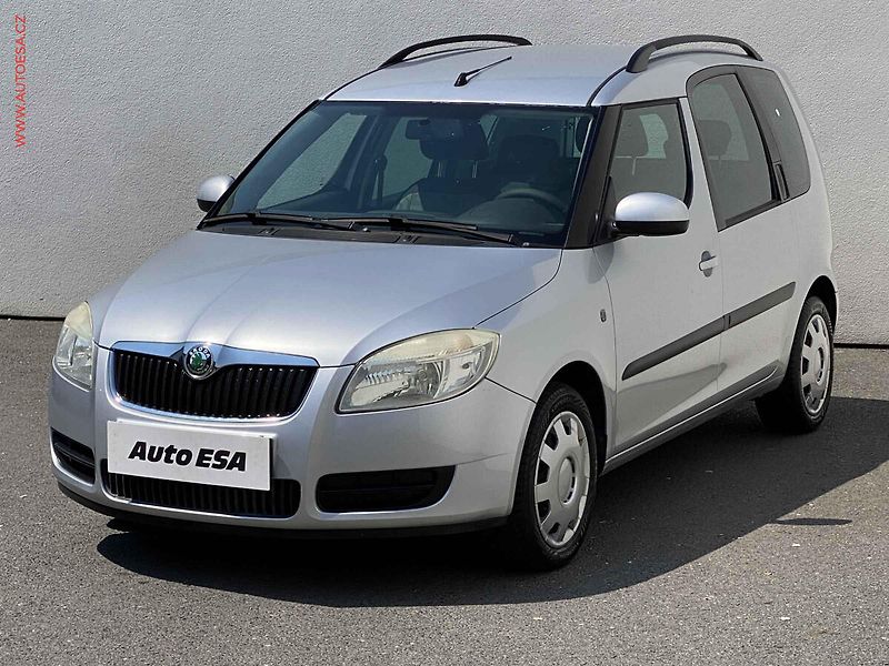 Škoda Roomster (2009) 1.6 16V, Style, TZ - fotka 3 z 16