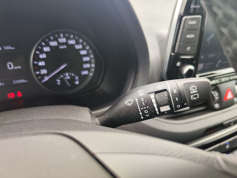 Hyundai i30 1.0 T-GDI/88kW Comfort - fotka 23 z 27