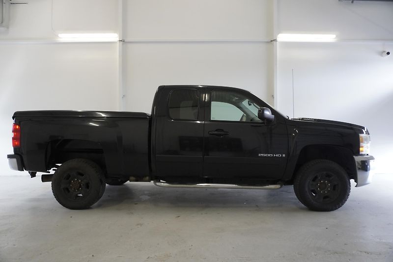 Chevrolet Silverado 2500 6.6 V8 - fotka 23 z 39