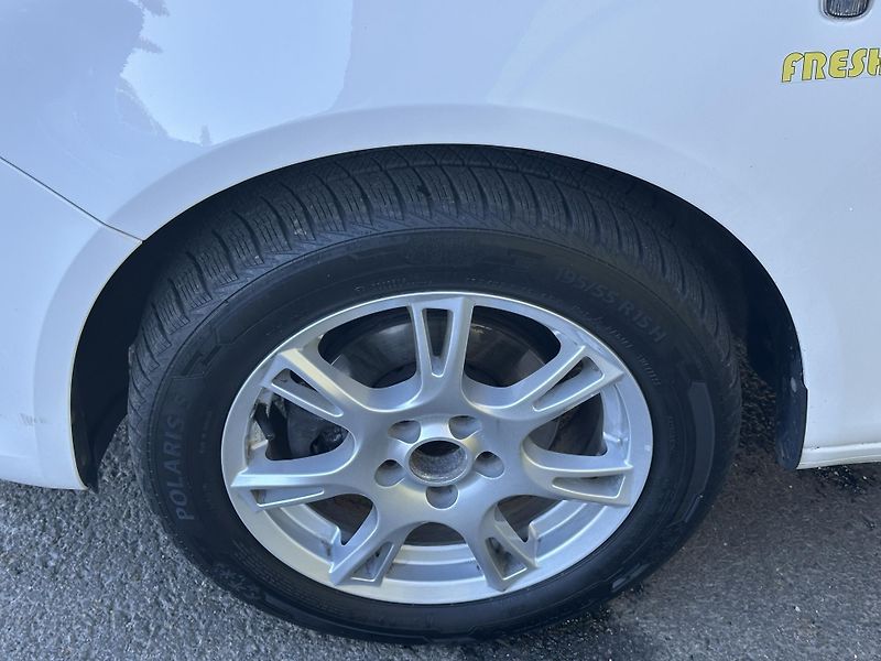 Škoda Roomster (2013) FRESH 1.2TSI/63kW 2.Maj. KLIMA - fotka 35 z 35