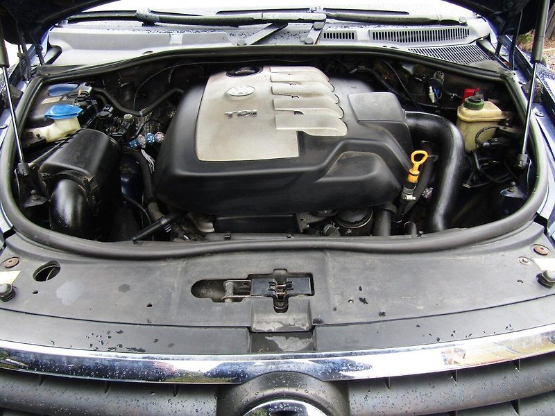Volkswagen Touareg (2004) 2.5 TDI 128kW AUTOMAT - fotka 35 z 35