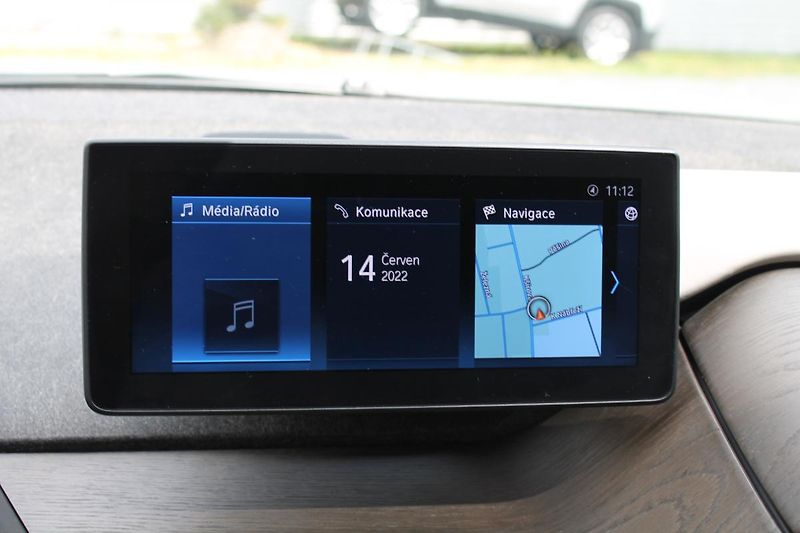 BMW i3 (2017) s 135kW Harman Kardon - fotka 19 z 36
