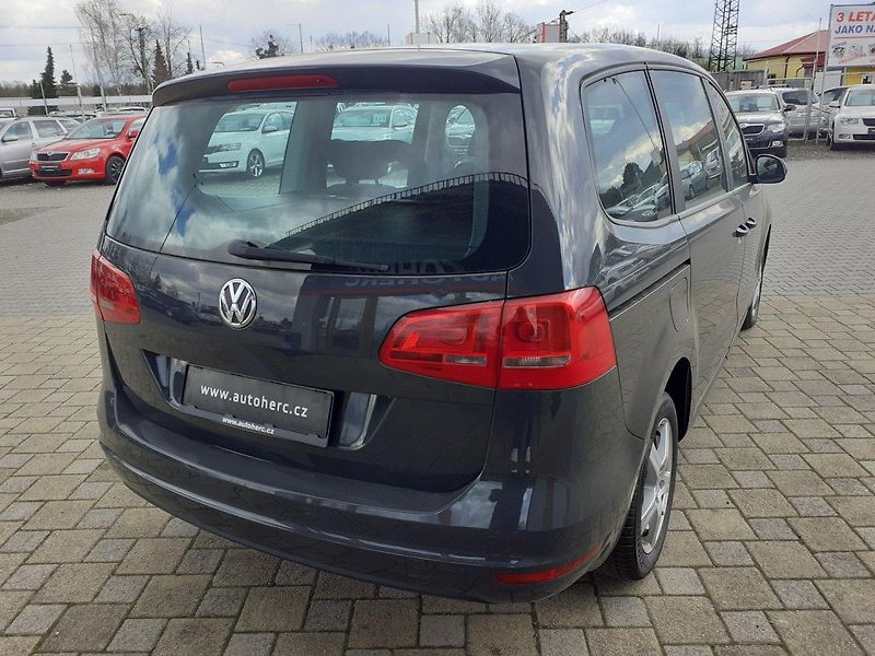 Volkswagen Sharan (2011) 2.0 TDi TREND - fotka 5 z 35