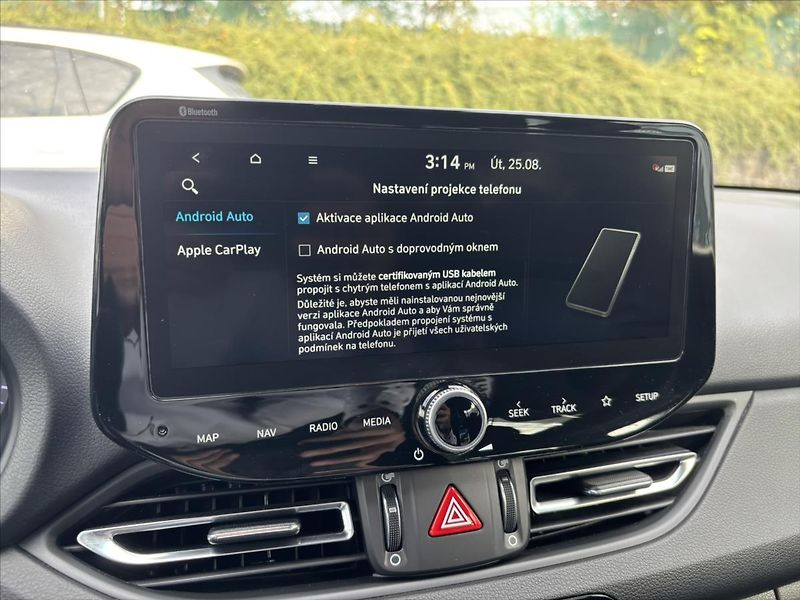 Hyundai i30 1,5 TGDi N-Line TOP STAV TAŽNÉ - fotka 20 z 47