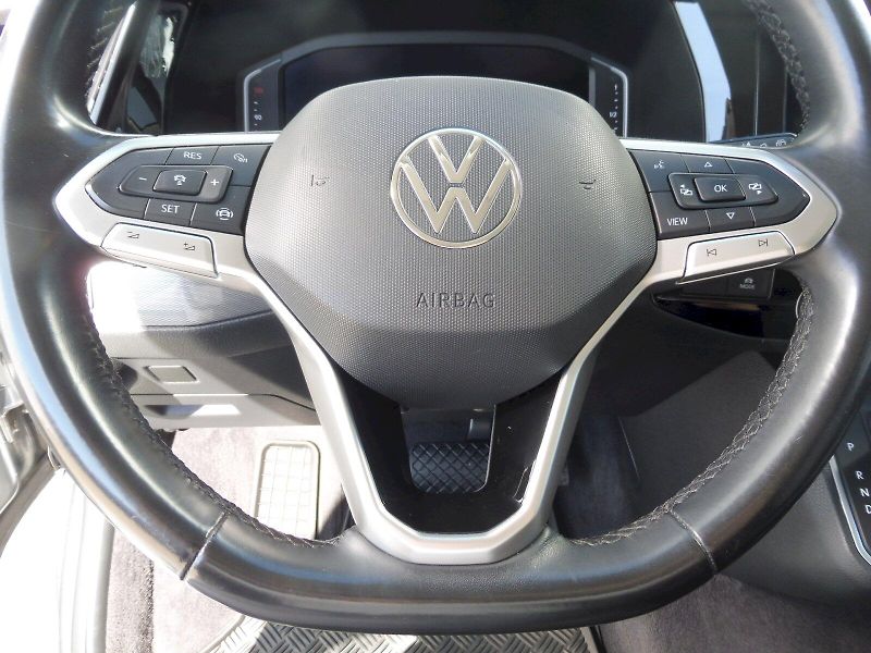 Volkswagen Multivan (2021) Highline 2,0 TDI 150kW DSG 4MO - fotka 10 z 30
