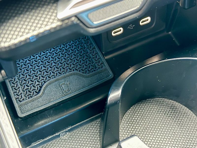 Mercedes-Benz Třídy C (2025) 220 d 4MATIC kombi - fotka 30 z 41