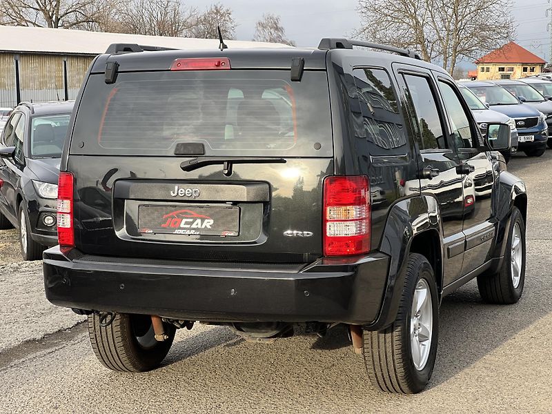 Jeep Cherokee 2.8CRD MANUÁL 6.R.ST. KLIMA - fotka 7 z 38