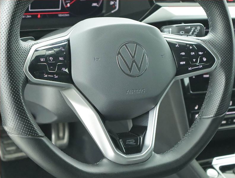 Volkswagen Arteon (2023) R-line 2.0 TDI - fotka 17 z 22