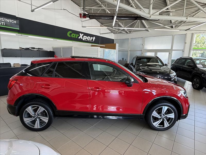 Audi Q2 2,0   140kW Quattro ATM - fotka 9 z 23