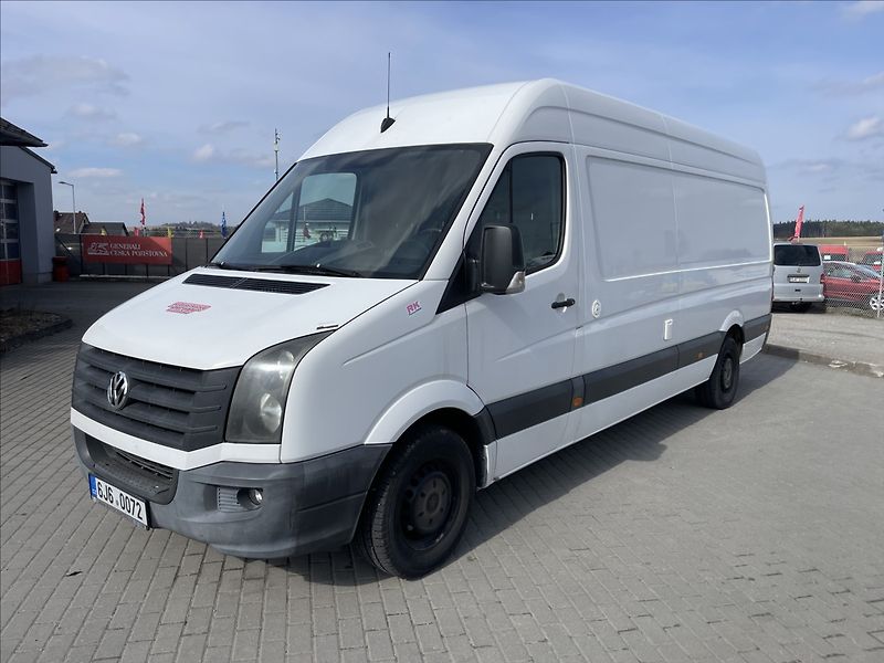 Volkswagen Crafter 2,0 TDi 120kw polointegrovaný - fotka 1 z 42