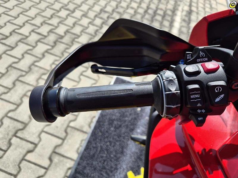 BMW S 1000 XR (2022) M-PAKET + CARBON + laděný výfu - fotka 17 z 20