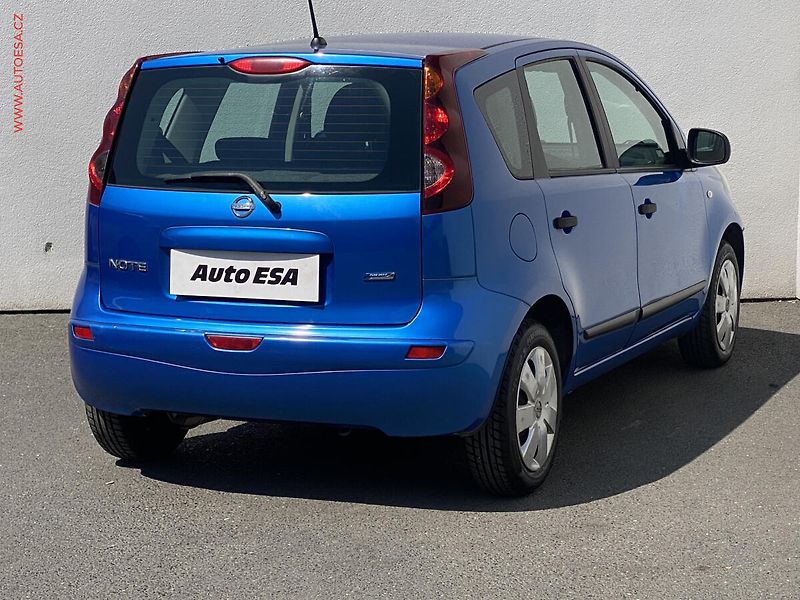 Nissan Note (2010) 1.4i, ČR, AC - fotka 4 z 13