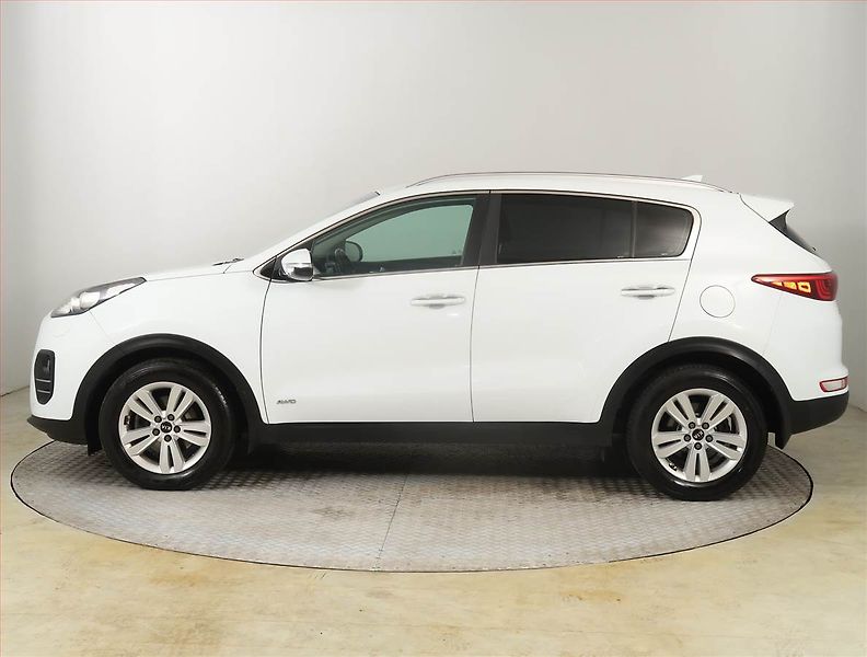 Kia Sportage (2016) 2.0 CRDi, 4X4, Automat - fotka 3 z 23