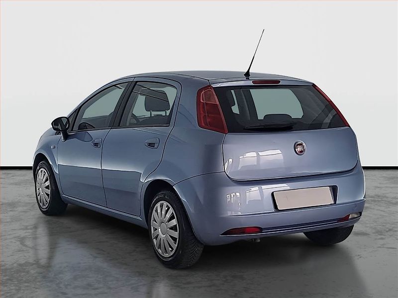 Fiat Grande Punto (2007) 1.4, nová STK, slušný stav - fotka 4 z 15