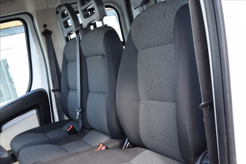 Fiat Ducato 2,3 MAXI 96KW VALNÍK 7MÍST - fotka 16 z 45