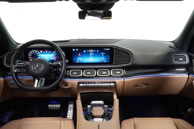 Mercedes-Benz GLS 350D,AMG,NZ.TOP,TAŽNÉ,ČR,ZARUK - fotka 26 z 42