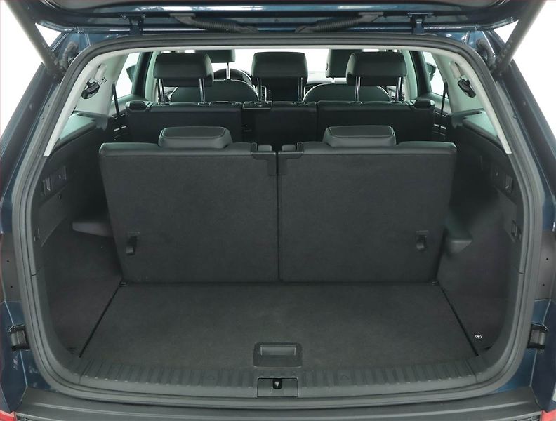 Škoda Kodiaq (2023) Laurin&Klement 1.5 TSI - fotka 17 z 20