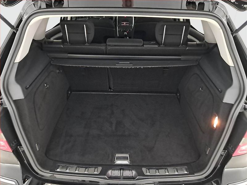 Mercedes-Benz Třídy B (2011) B 180 CDI - fotka 14 z 15
