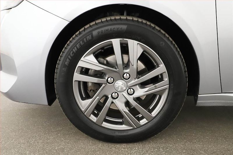 Peugeot 208 (2022) 1.2 PureTech, Serv.kniha - fotka 12 z 15