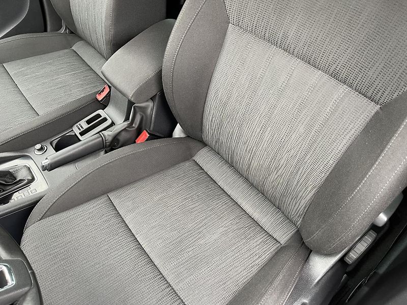 Škoda Octavia 1.6 TDi 85kW Dsg STYLE+ DPH ČR - fotka 19 z 39