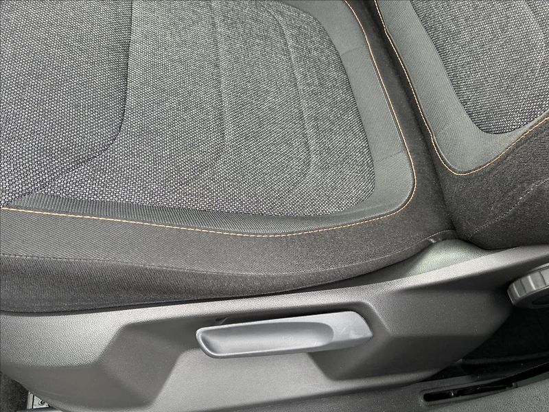Škoda Kodiaq 2,0 TDI 4X4 147 KW TAŽNÉ PANO - fotka 12 z 36