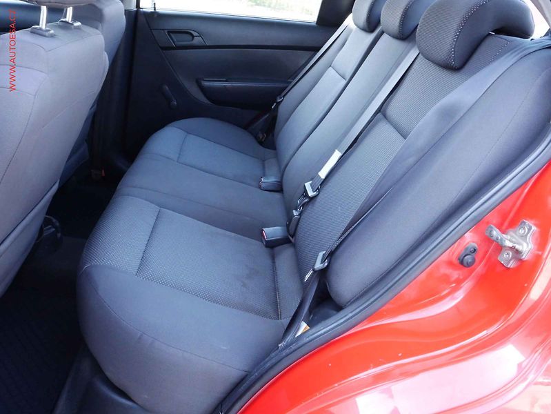 Chevrolet Aveo (2009) 1.2i, ČR, TZ, STK5/28, ČR - fotka 10 z 15