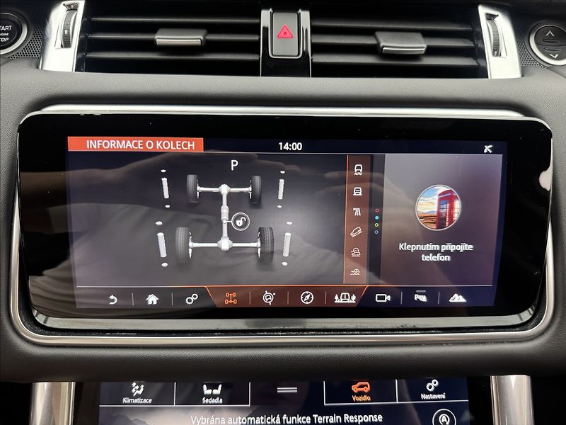 Land Rover Range Rover Sport 3,0 P400 HST HUD PANO DPH ČR - fotka 18 z 52