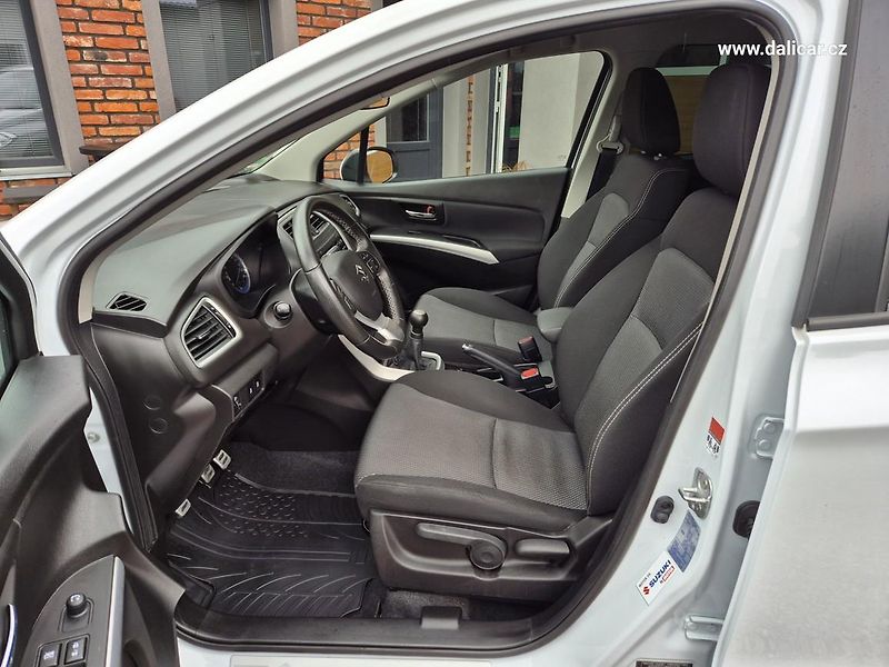 Suzuki SX4 S-Cross (2014) 1.6VVT 88KW CLUB Tažné - fotka 32 z 53