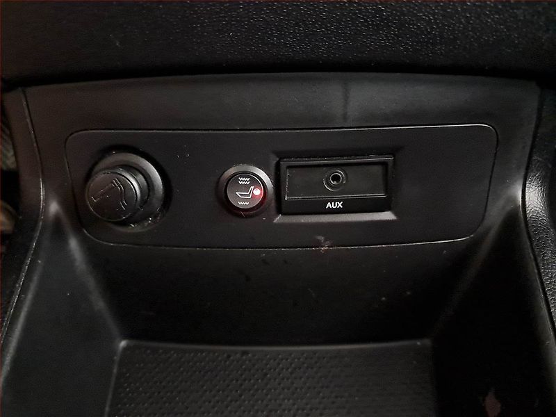 Hyundai i20 (2009) Comfort 1.2, Serv.kniha - fotka 17 z 17