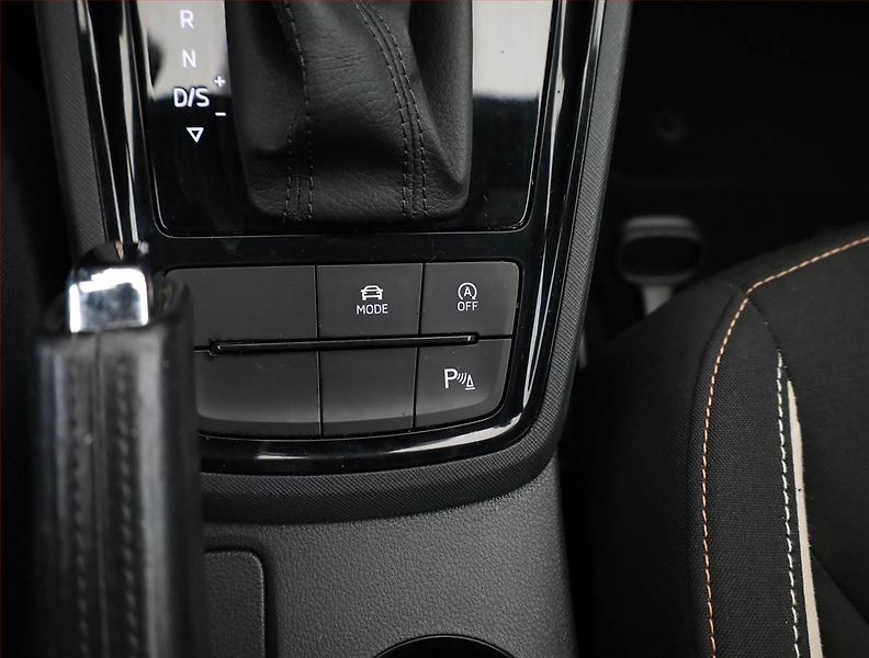 Škoda Scala (2019) Style Plus 1.6 TDI, Automat - fotka 17 z 20