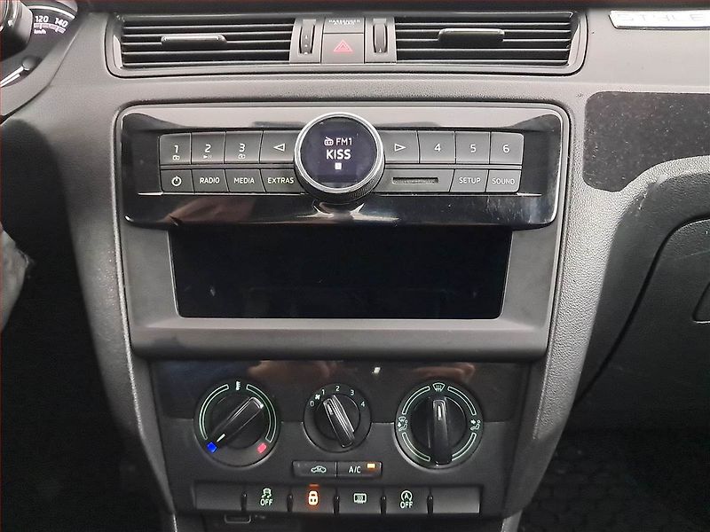 Škoda Rapid (2018) Spaceback 1.0 TSI - fotka 12 z 14