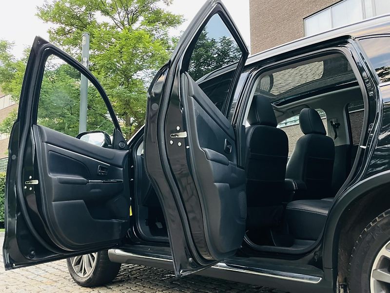 Peugeot 4008 1.8HDI 4x4 VÝHŘEV KAMERA TAŽNÉ - fotka 22 z 47