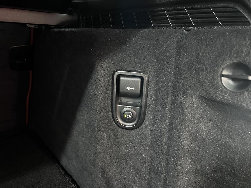 BMW Řada 5 520 d Xdrive 140 kW Premium - fotka 7 z 37