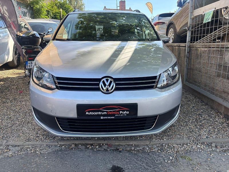 Volkswagen Touran 1.4TSi/2013/7MÍST,MAN6,103kW-Z - fotka 8 z 55