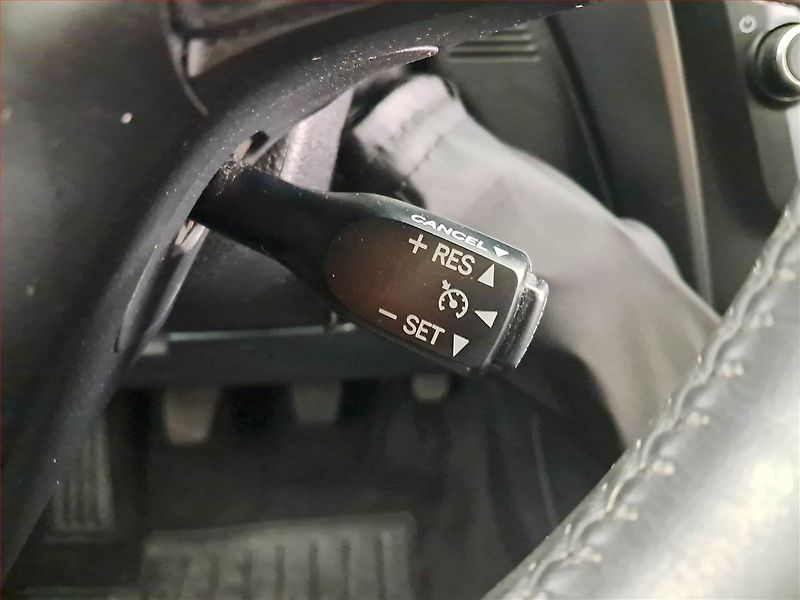 Toyota Avensis (2016) 2.0 D-4D, ČR,1.maj, Serv.kniha - fotka 17 z 21