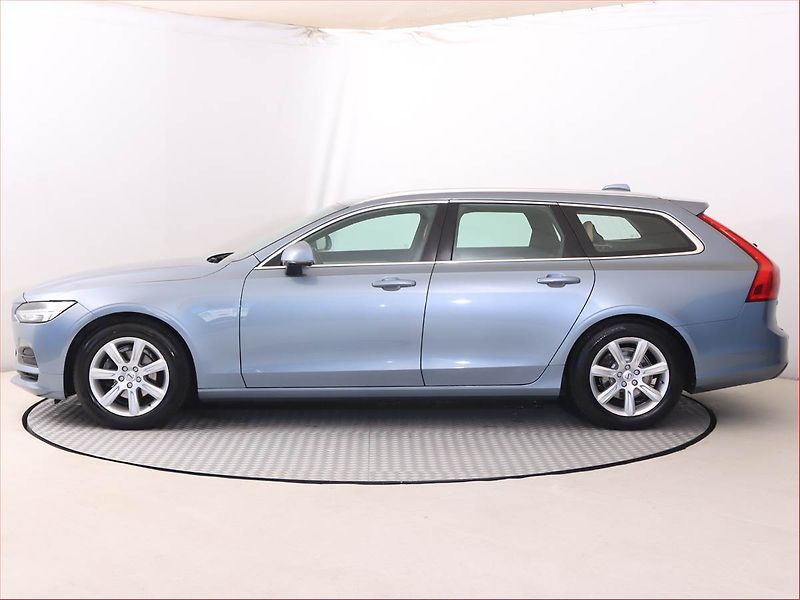 Volvo V90 (2017) D3, Automat, Kůže, Navi - fotka 3 z 20