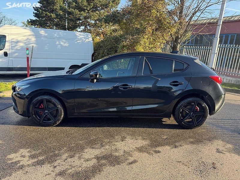 Mazda 3 (2015) 2.2D, 110kw Nefunkční Motor - fotka 2 z 19