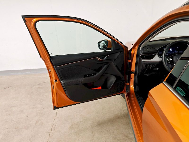 Škoda Kamiq (2025) 1.5 TSI 110 kW DSG Top Selecti - fotka 17 z 26
