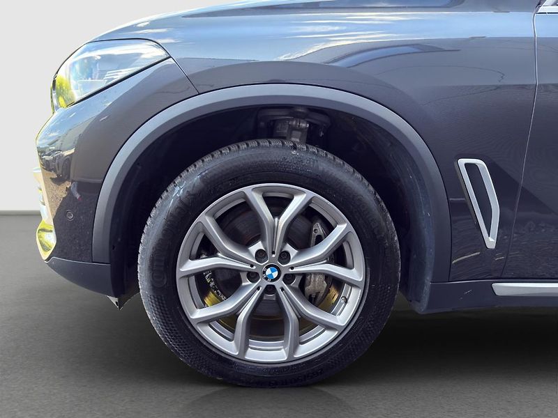 BMW X5 xDrive30d - fotka 23 z 23