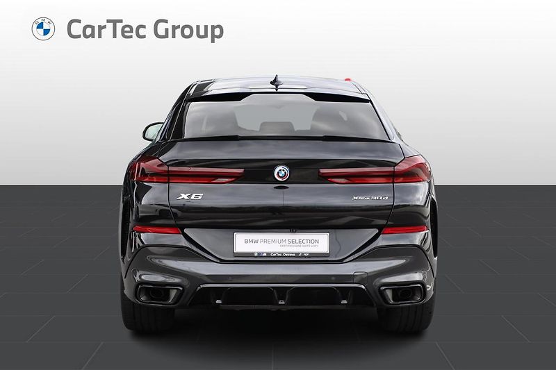 BMW X6 xDrive30d - fotka 4 z 23