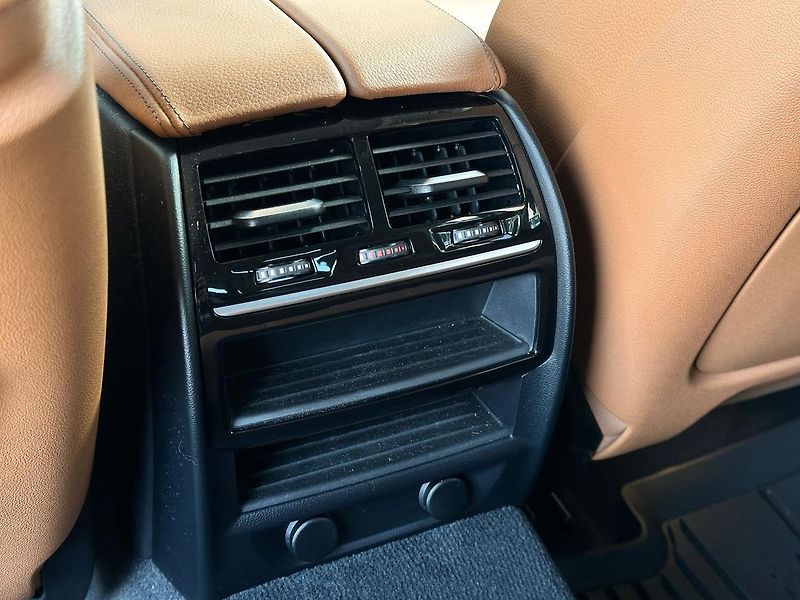 BMW Řada 6 630D GT, HUD, Vzduch, 360° - fotka 10 z 21