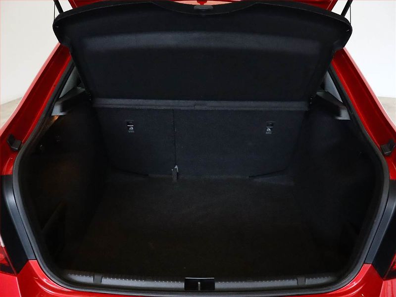 Škoda Rapid (2019) Ambition 1.0 TSI, Serv.kniha - fotka 11 z 15