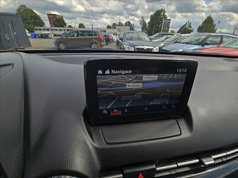 Mazda 2 1,5 L SKYACTIV G90 5MT Kizoku - fotka 18 z 43