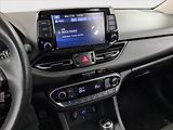 Hyundai i30 (2022) Family Smart 1.5 T-GDI MHEV - náhled 12