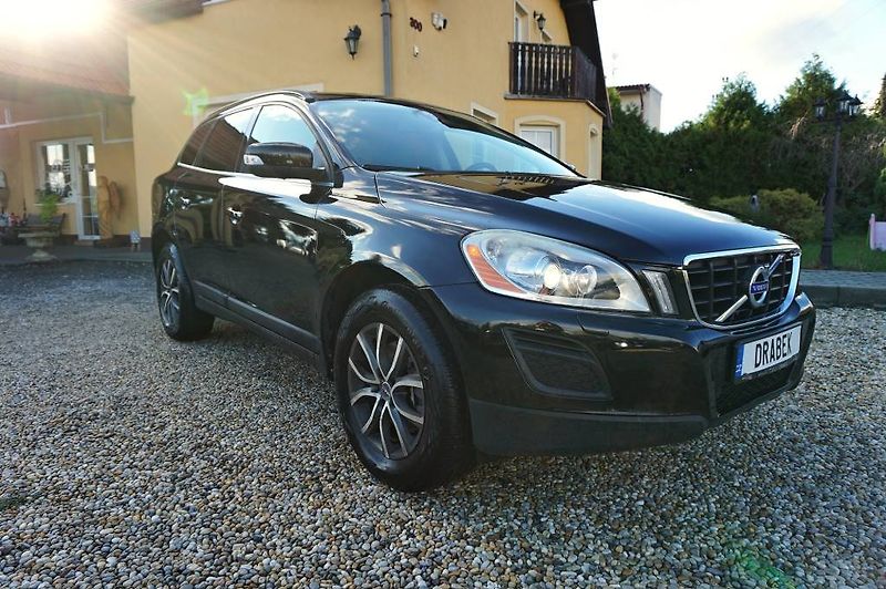 Volvo XC60 (2012) 2,0 D3 120 kW - fotka 1 z 35