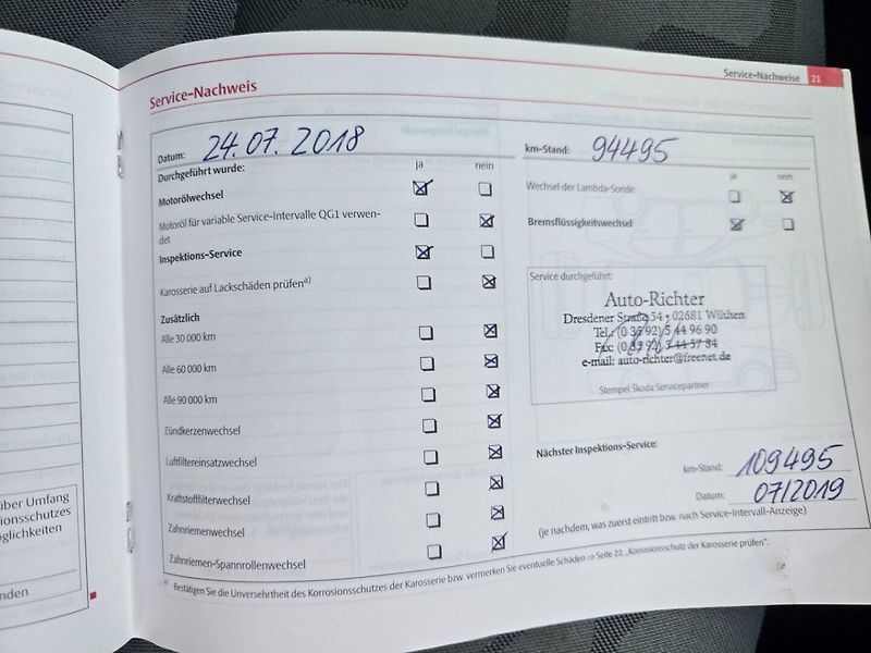 Škoda Fabia (2009) 1.4 16V Serviska - fotka 24 z 30