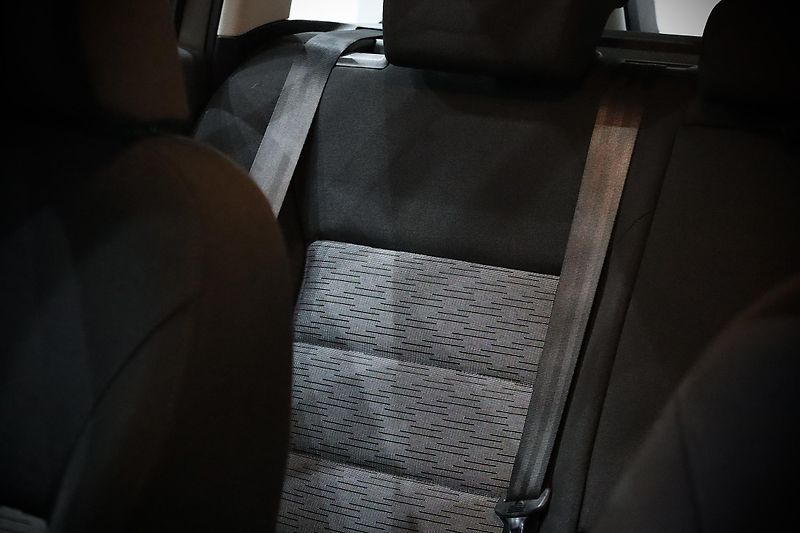 Škoda Octavia 2 FL Combi 1.6 MPI 75 kW - fotka 21 z 28