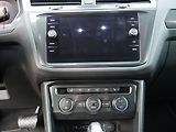 Volkswagen Tiguan (2018) 2.0 Bi-TDI 4x4, DSG, LED, ACC - náhled 11